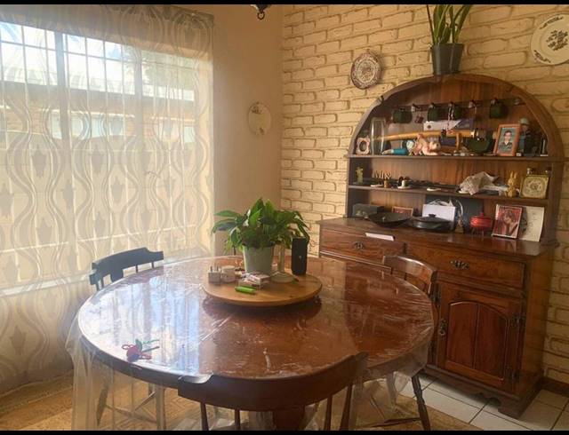 4 BEDROOM HOUSE FOR SALE IN BIRCHLEIGH